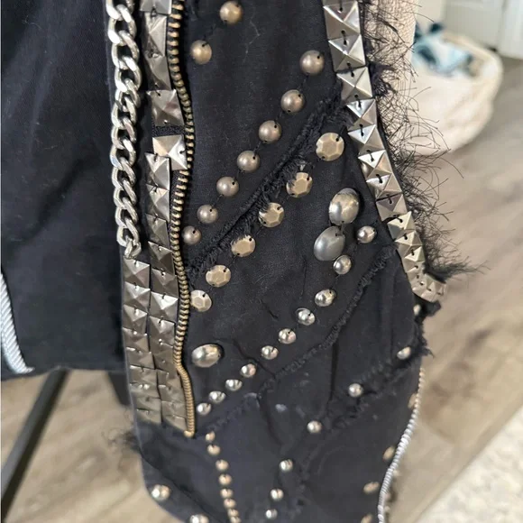 Monoreno Black Silver Studded Vest, M - Picture 2 of 8
